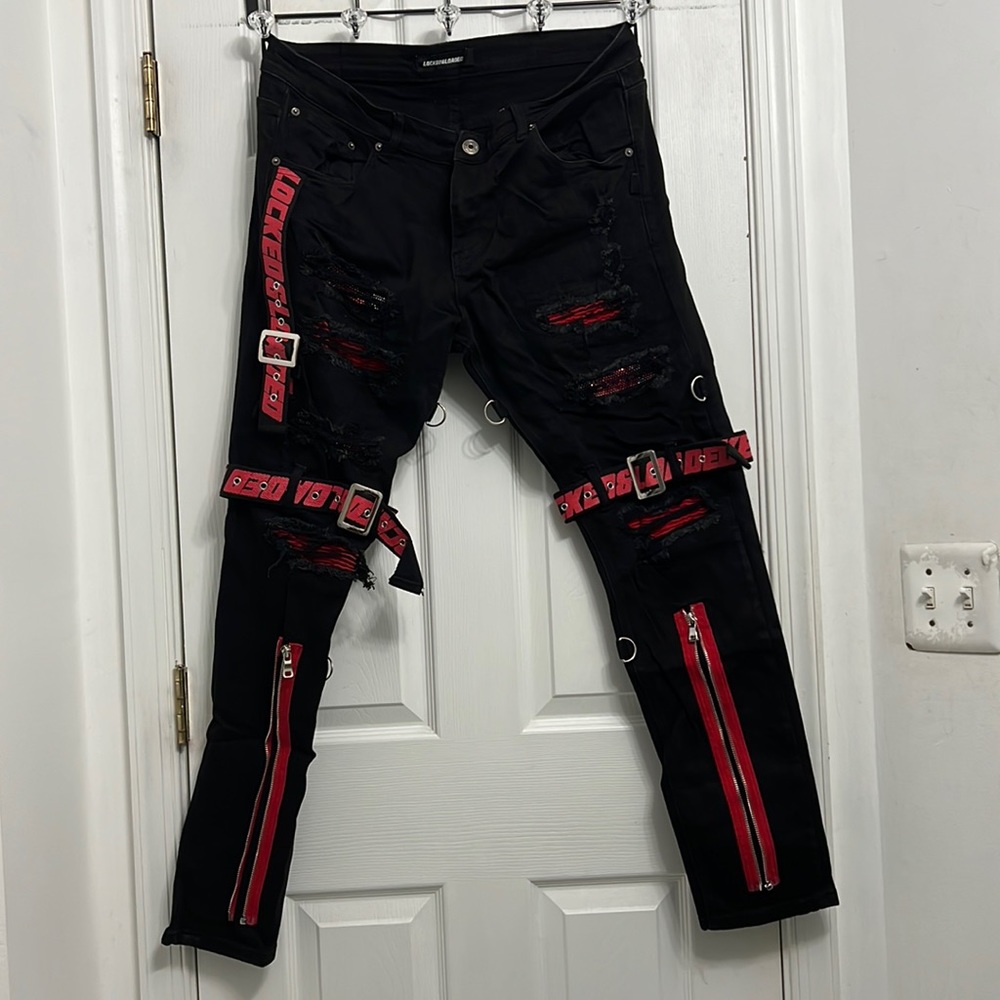 Locked and loaded skinny jeans